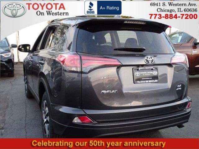 Toyota RAV4 2017 photo 4